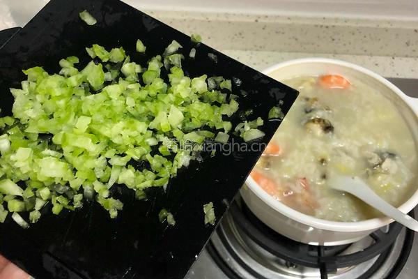 海鲜粥的做法图解6