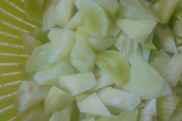 莴笋烧鸡的做法图解4