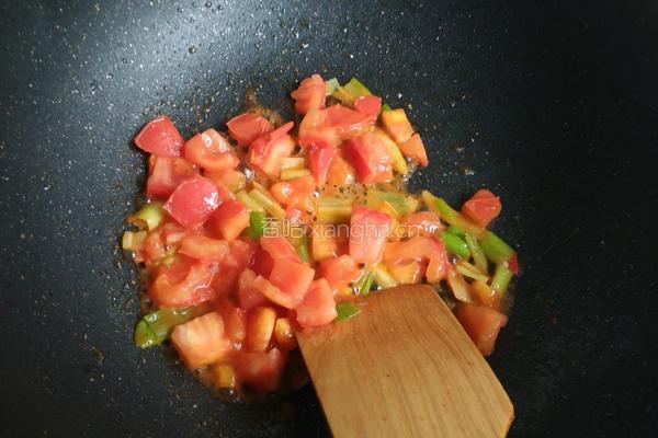 双菇番茄豆腐汤的做法图解8