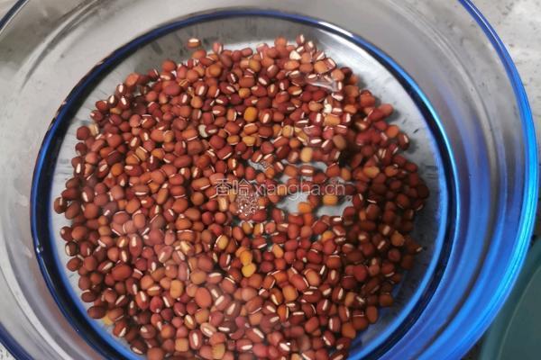红枣红豆薏米汤的做法图解1