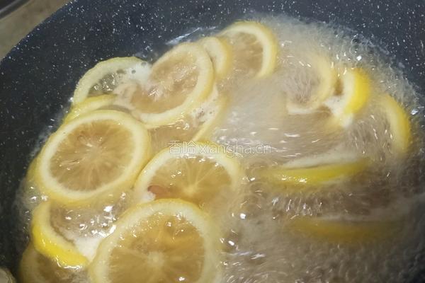 柠檬川贝雪梨膏的做法图解3