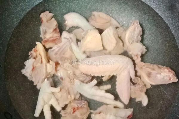 虫草花猪肚鸡汤 的做法图解6