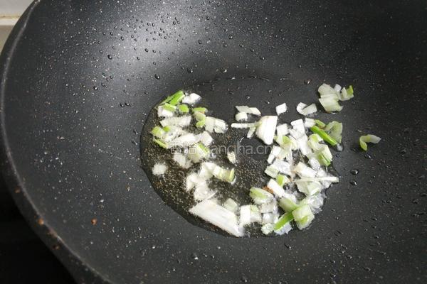 番茄肉丝茭白汤的做法图解9