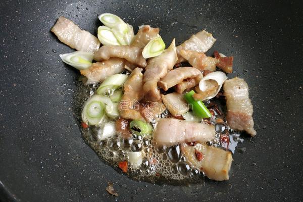 白菜五花肉炖冻豆腐的做法图解9