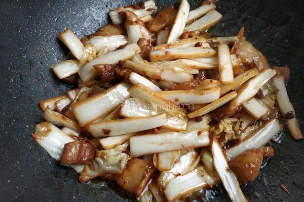 白菜五花肉炖冻豆腐的做法图解12