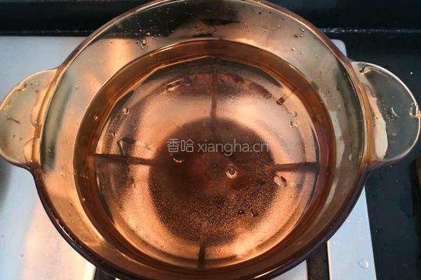红枣雪梨银耳汤的做法图解7