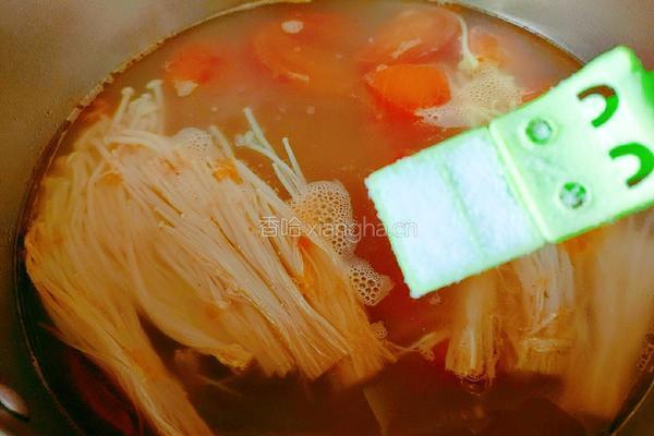 金针菇番茄椰汁牛骨汤的做法图解14