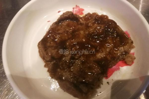 豪华牛排干酪三酱有机食蔬汉堡的做法图解5