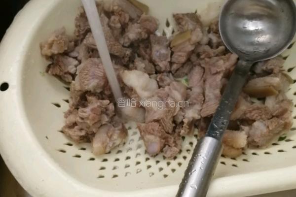 分子料理版当归生姜羊肉汤的做法图解2
