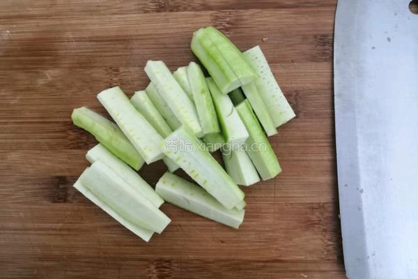 虫草花丝瓜瘦肉汤的做法图解11