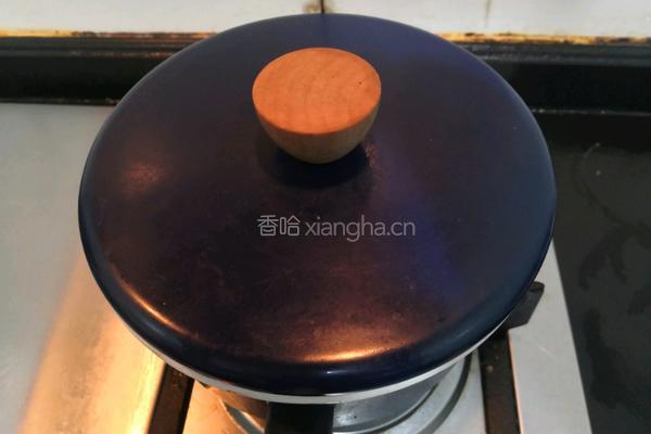 口蘑枸杞瘦肉汤的做法图解16