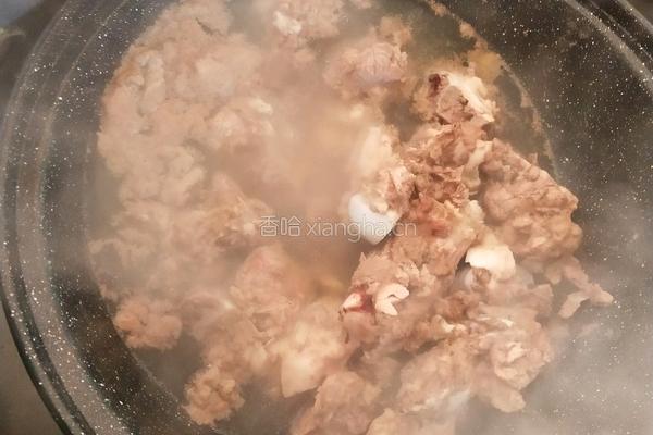 筒子骨山药汤的做法图解2