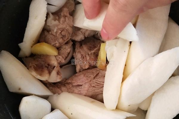 筒子骨山药汤的做法图解6