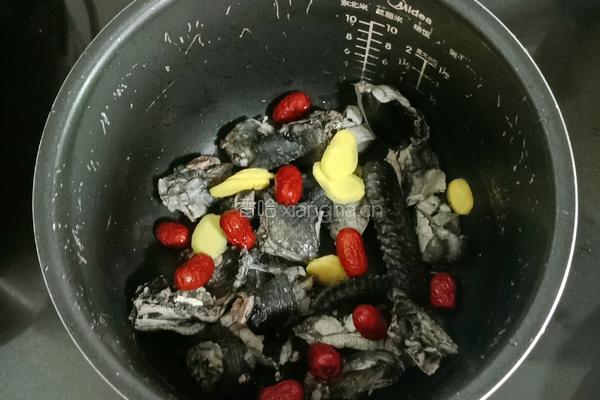 乌鸡山药汤的做法图解7