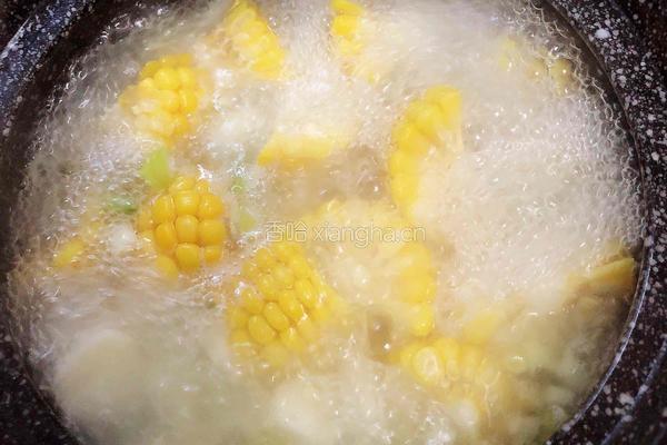 玉米山药排骨汤的做法图解10