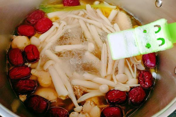 红枣海鲜菇鸡汤的做法图解12