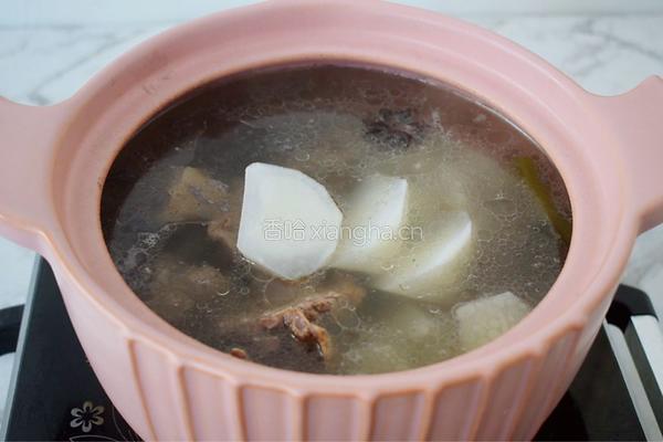 羊肉炖萝卜汤的做法图解8