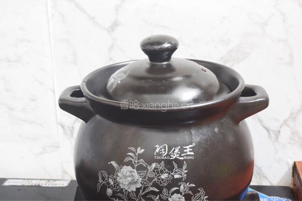 桃胶皂角米炖牛奶的做法图解8
