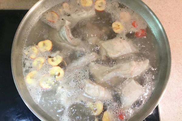 当归炖羊肉的做法图解5