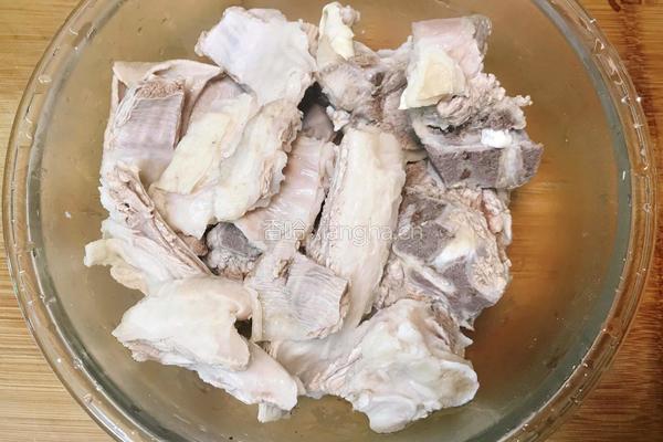 当归炖羊肉的做法图解6