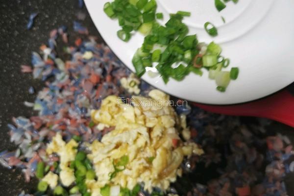 鸡蛋炒米饭的做法图解9