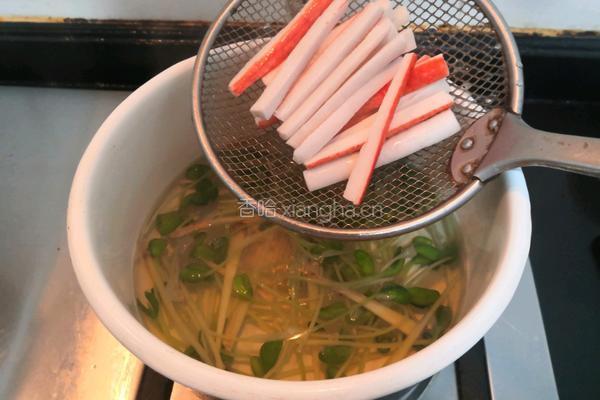 蟹柳豆芽汤的做法图解13