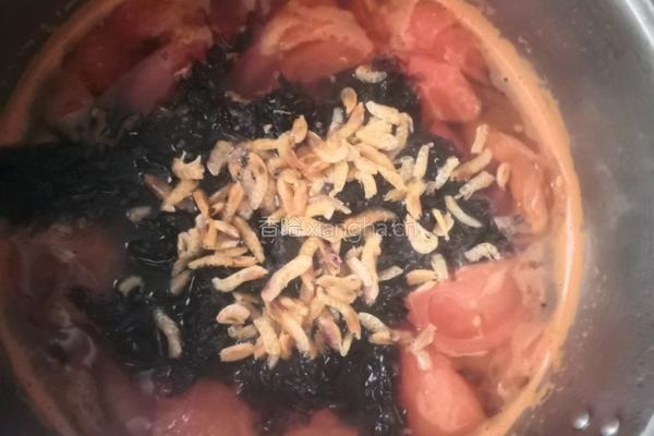 番茄紫菜蛋花汤的做法图解6