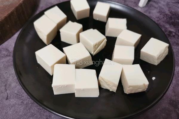 蛤蜊豆腐汤的做法图解3