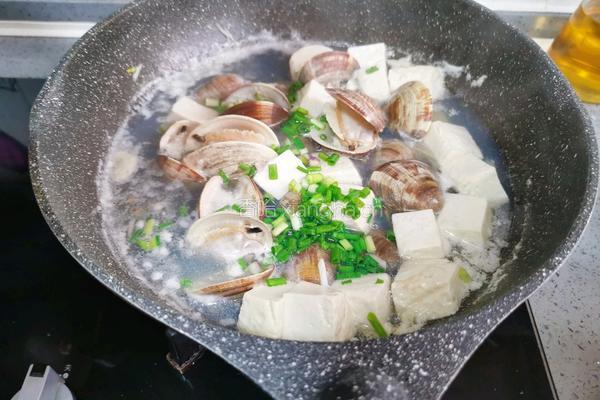 蛤蜊豆腐汤的做法图解10