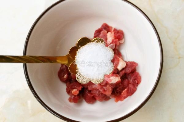营养美味的豌豆炒牛肉的做法图解5