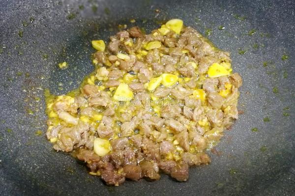 营养美味的豌豆炒牛肉的做法图解12