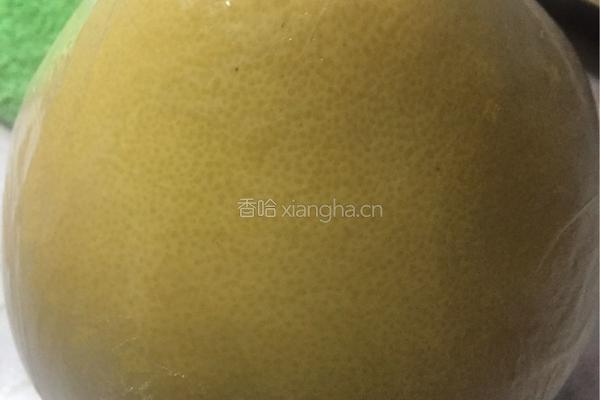 自制蜂蜜柚子茶的做法图解1