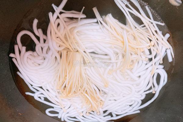 凉拌土豆粉的做法图解2