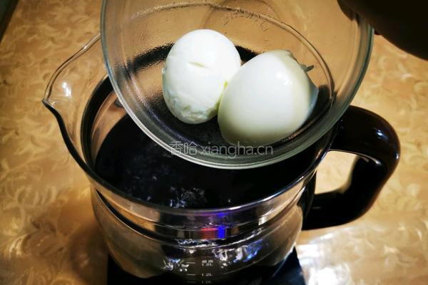 红豆黑米鸡蛋甜汤的做法图解7