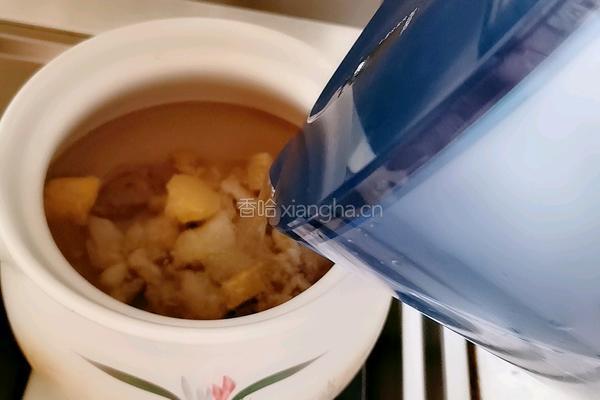枸杞玉米鸡汤的做法图解5