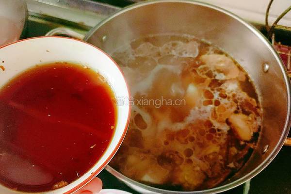 大脚菌山药鸭肉汤的做法图解15