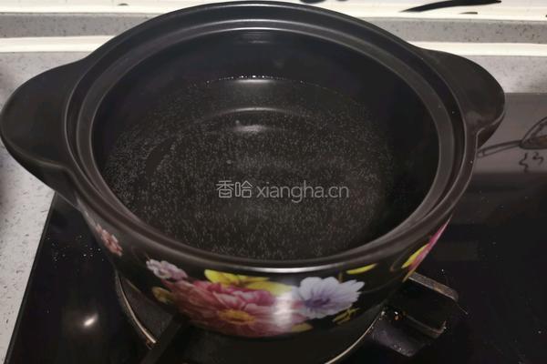 辣白菜豆腐海带汤的做法图解3