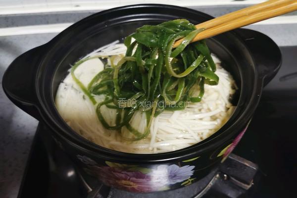 辣白菜豆腐海带汤的做法图解6