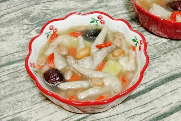 花生红枣鸡爪汤的做法图解13