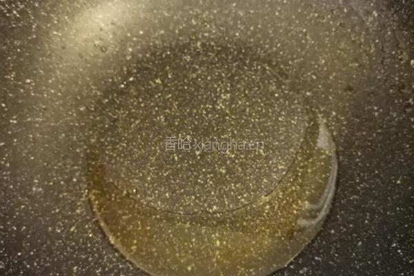 酸辣肥肠的做法图解2