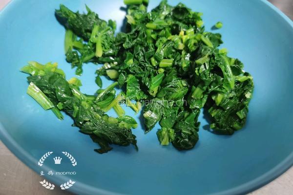 菠菜鸡蛋饼的做法图解5