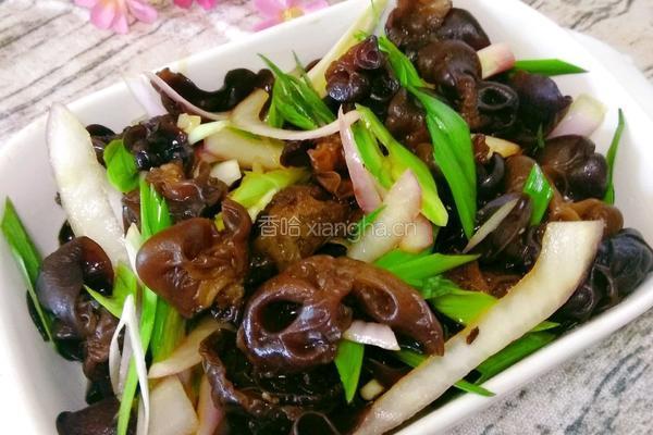 木耳拌洋葱的做法图解9