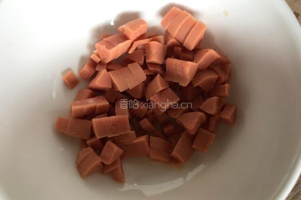 熏肉香菇炒饭的做法图解3