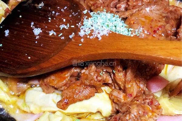 泡菜炒嫩牛肉的做法图解8