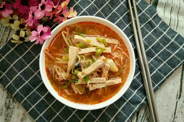 香辣豆芽肉片面的做法图解13