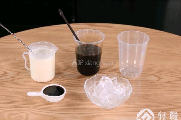 黑糖珍珠奶茶Q弹珍珠的做法图解1