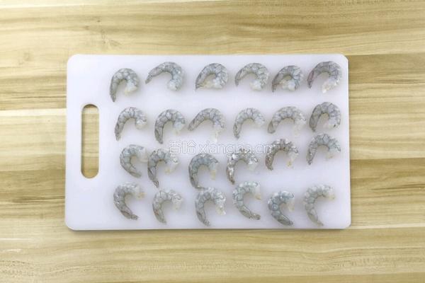 金沙虾仁玉子豆腐的做法图解1