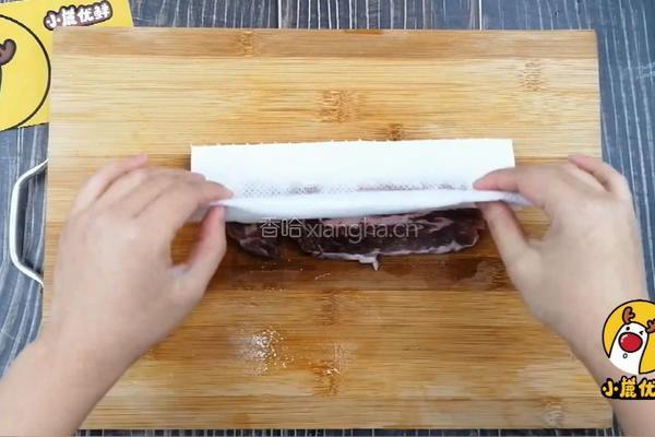 宝宝生鲜辅食，营养低脂，香煎牛排【小鹿优鲜】的做法图解2