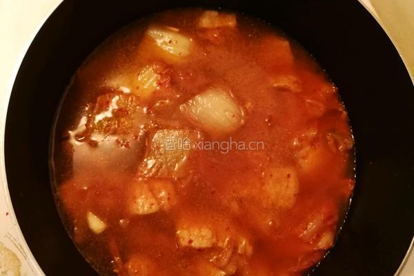 韩式五花肉泡菜汤的做法图解8