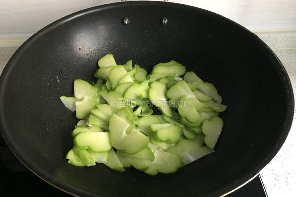 佛手瓜炒鸡蛋的做法图解6